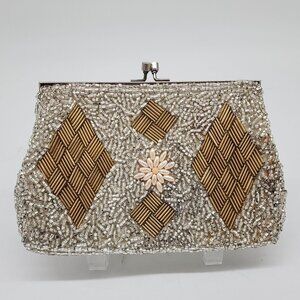 Vintage 1950's Silver Pearl Diamond Pattern Hand Beaded Evening Purse Clutch